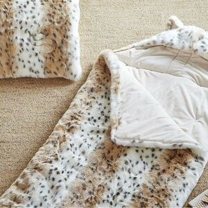Pottery Barn Teen Faux Fur Sleeping Bag